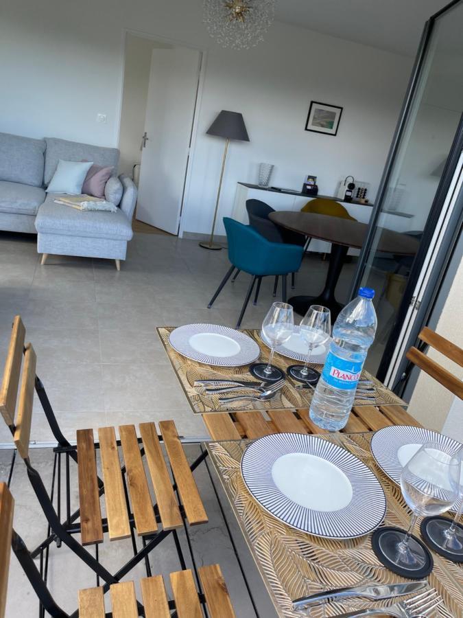 Bella Cruz 66 M2 Prestations Premium, Wifi, Balcon, Parking Avec Borne De Recharge Electrique, Plage Prieure, Commerces Динар Экстерьер фото