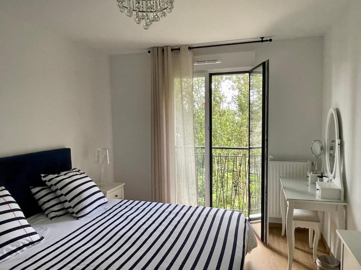 Bella Cruz 66 M2 Prestations Premium, Wifi, Balcon, Parking Avec Borne De Recharge Electrique, Plage Prieure, Commerces Динар Экстерьер фото